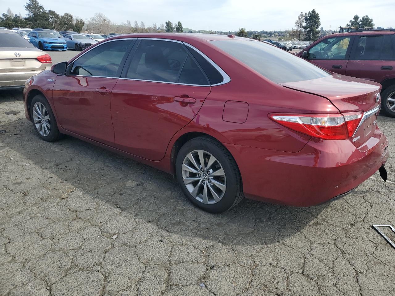 2015 Toyota Camry - Image 2