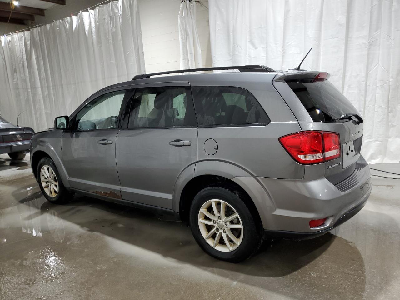 2013 Dodge Journey - Image 2