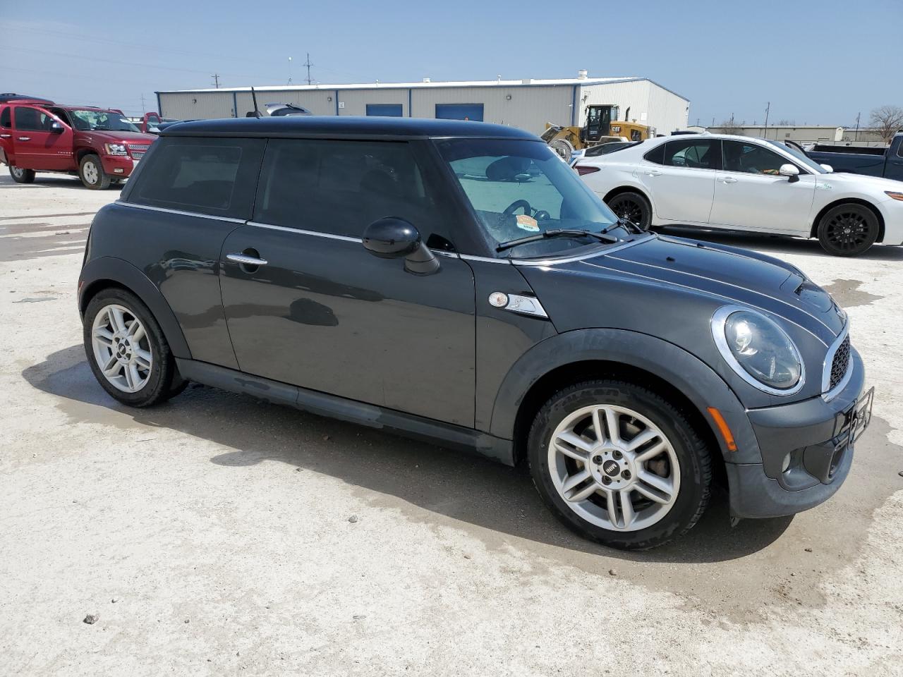 2013 MINI Cooper - Image 4
