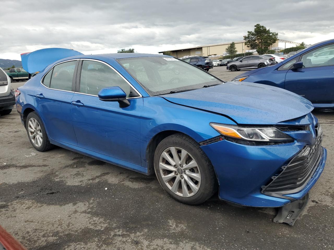 2019 Toyota Camry - Image 4