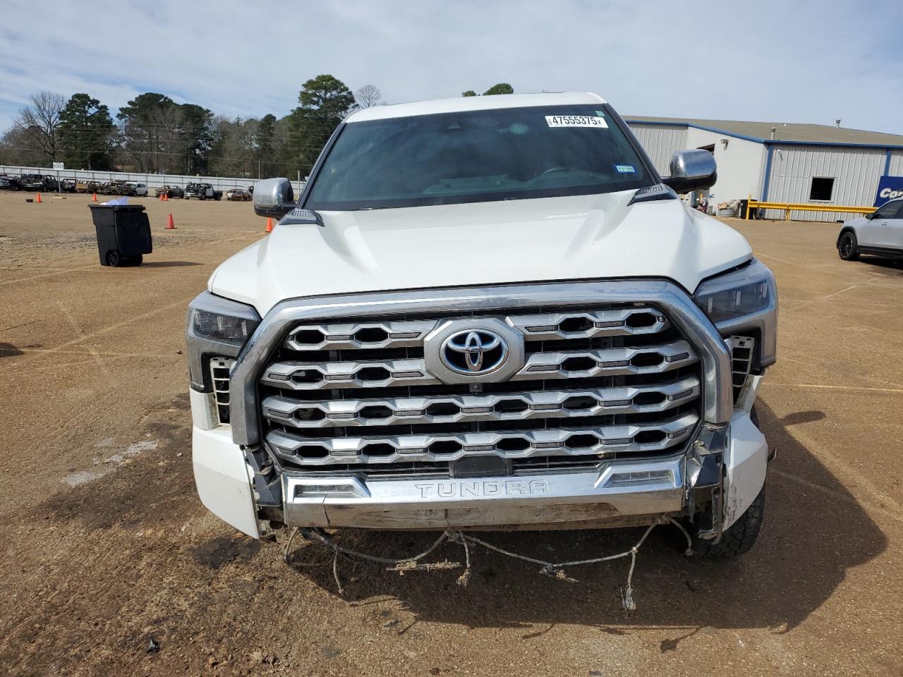 2023 Toyota Tundra - Image 5