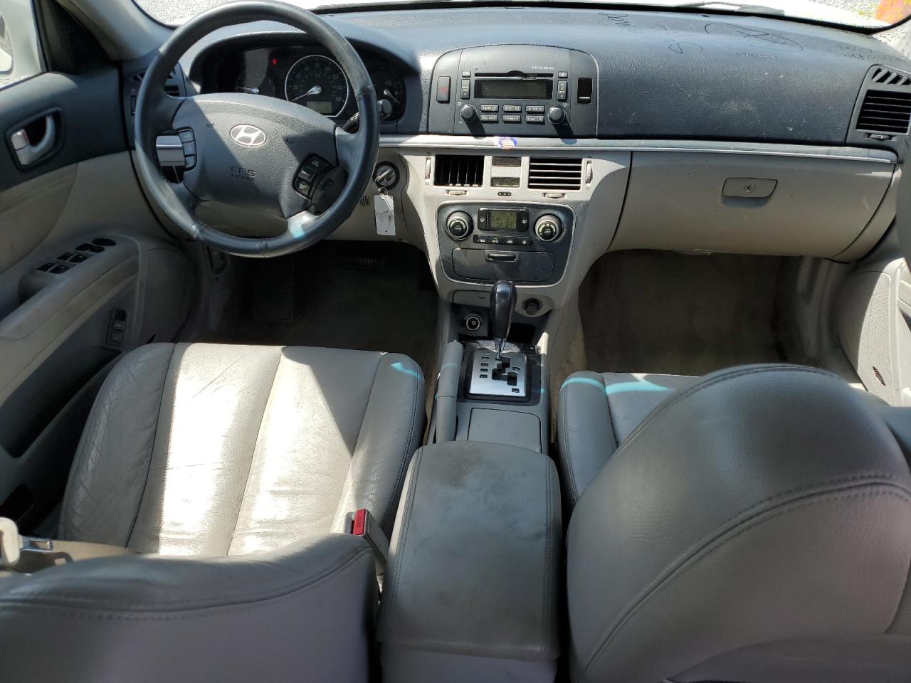 2007 Hyundai Sonata - Image 8