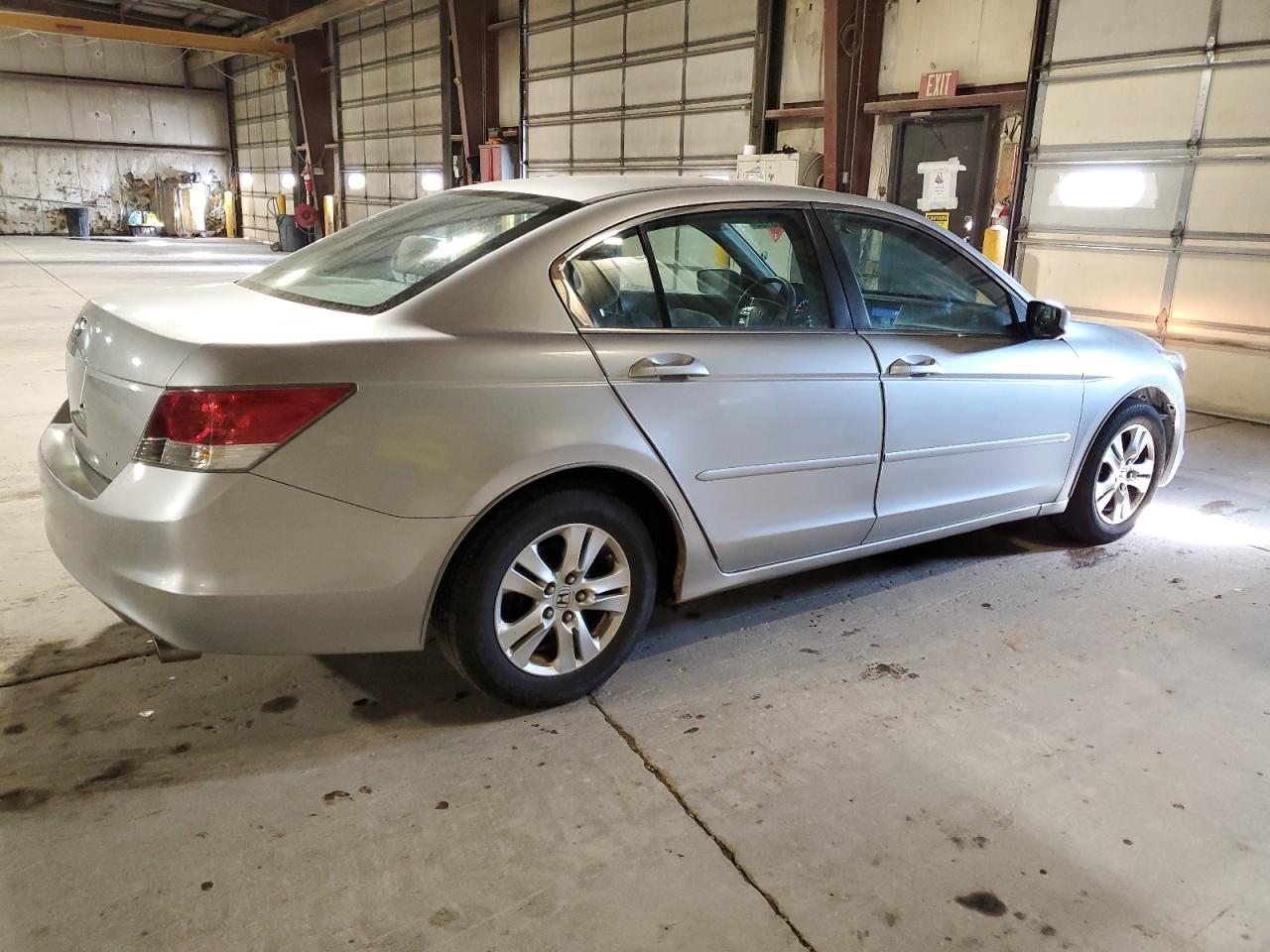 2009 Honda Accord - Image 3