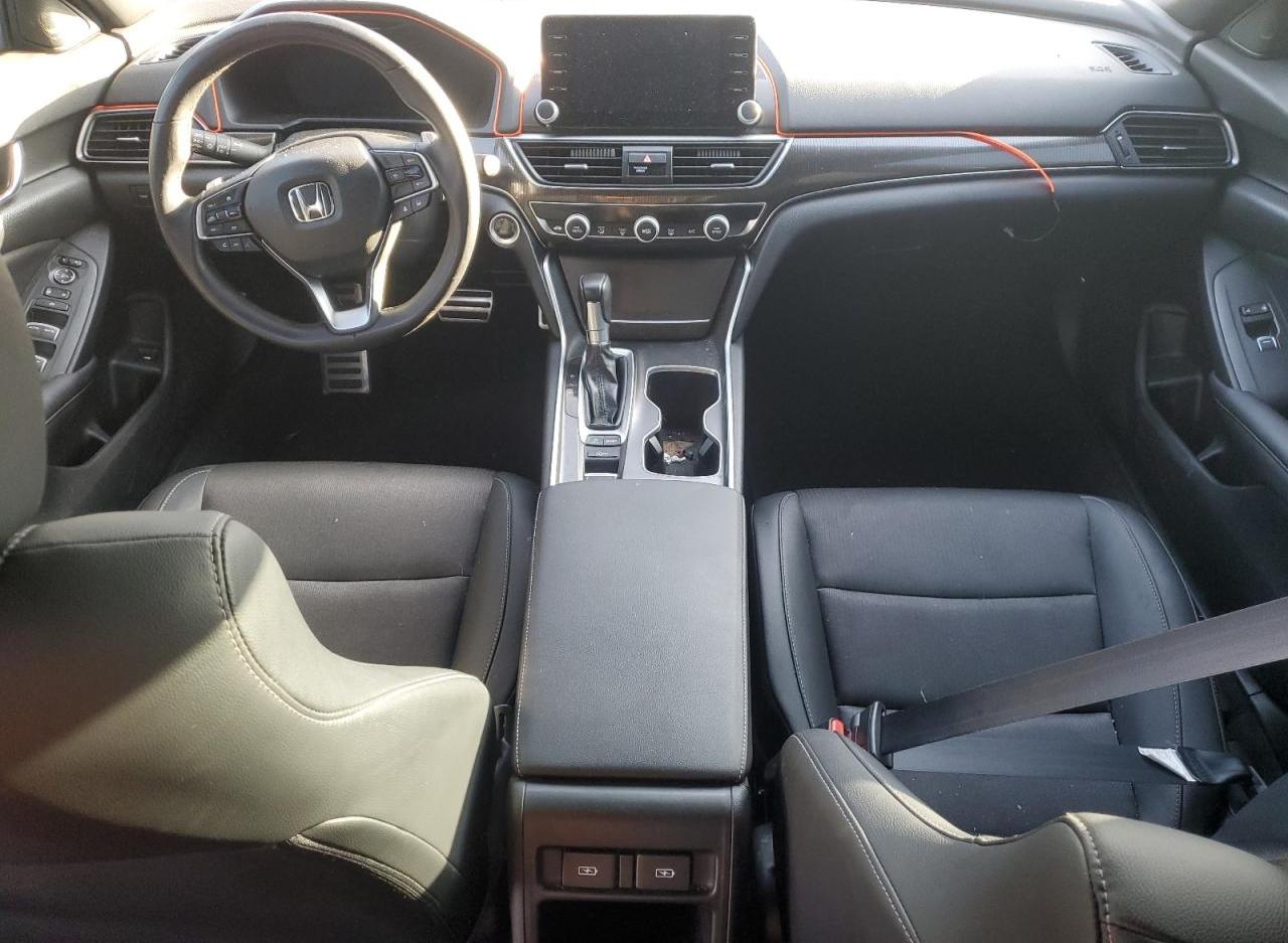 2022 Honda Accord - Image 8