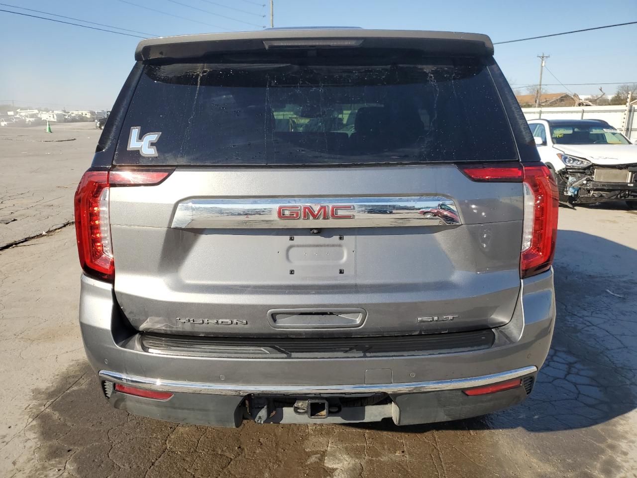 2021 GMC Yukon - Image 6