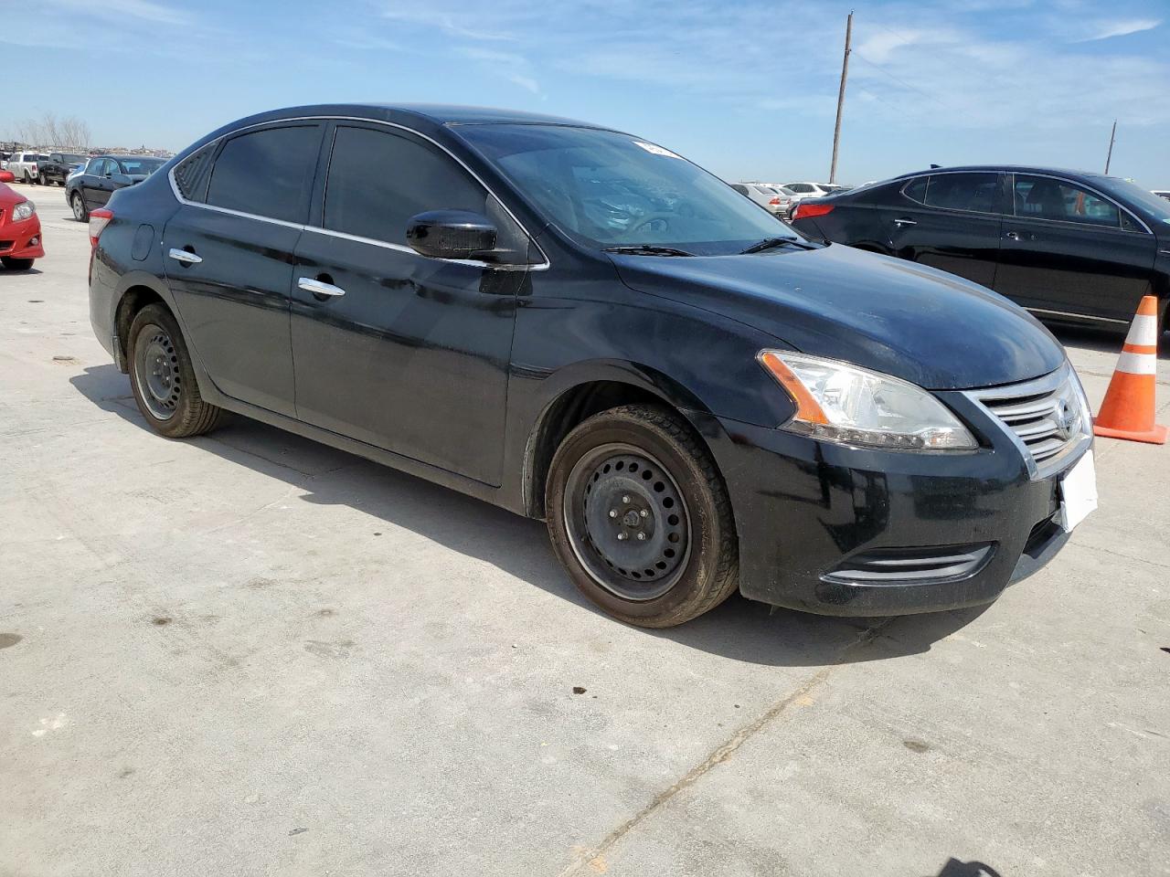 2015 Nissan Sentra - Image 4