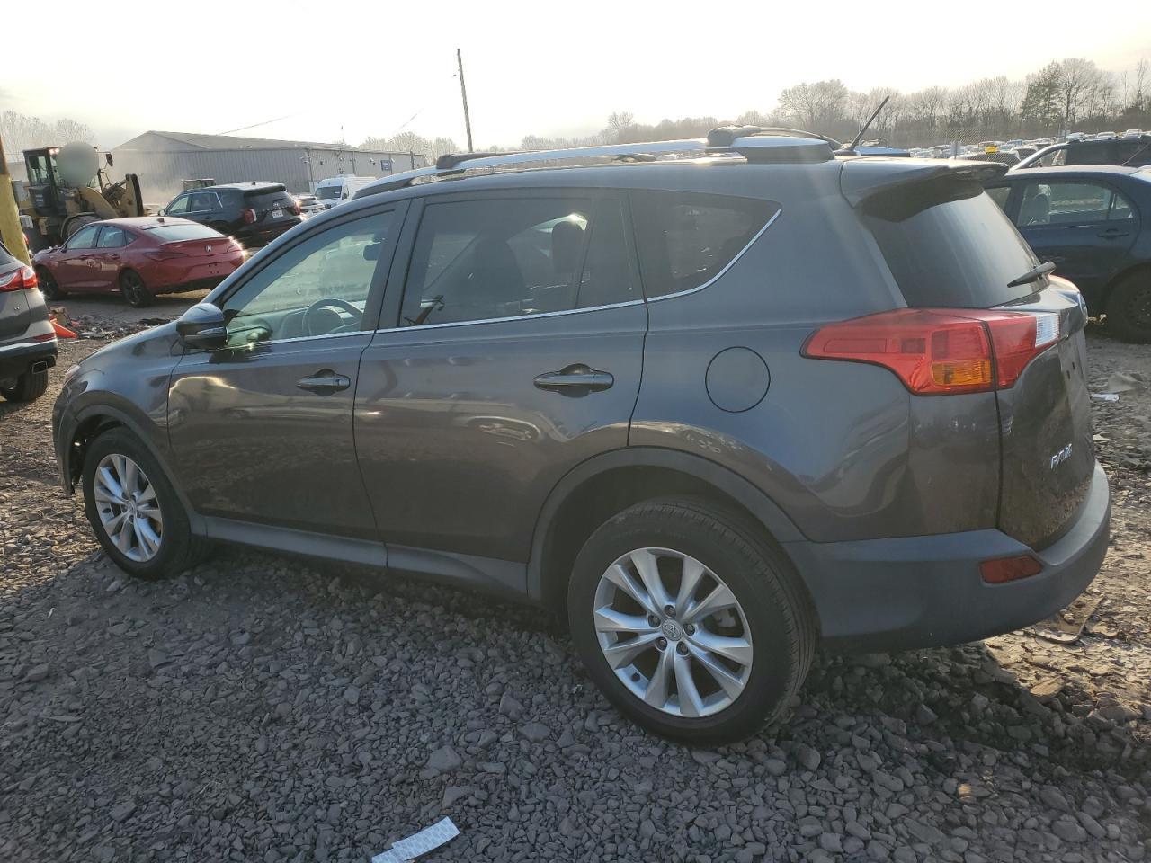 2014 Toyota RAV 4 - Image 2