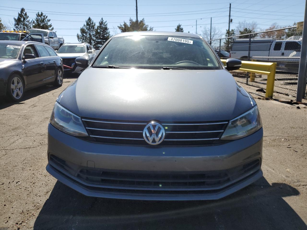 2015 Volkswagen Jetta - Image 5