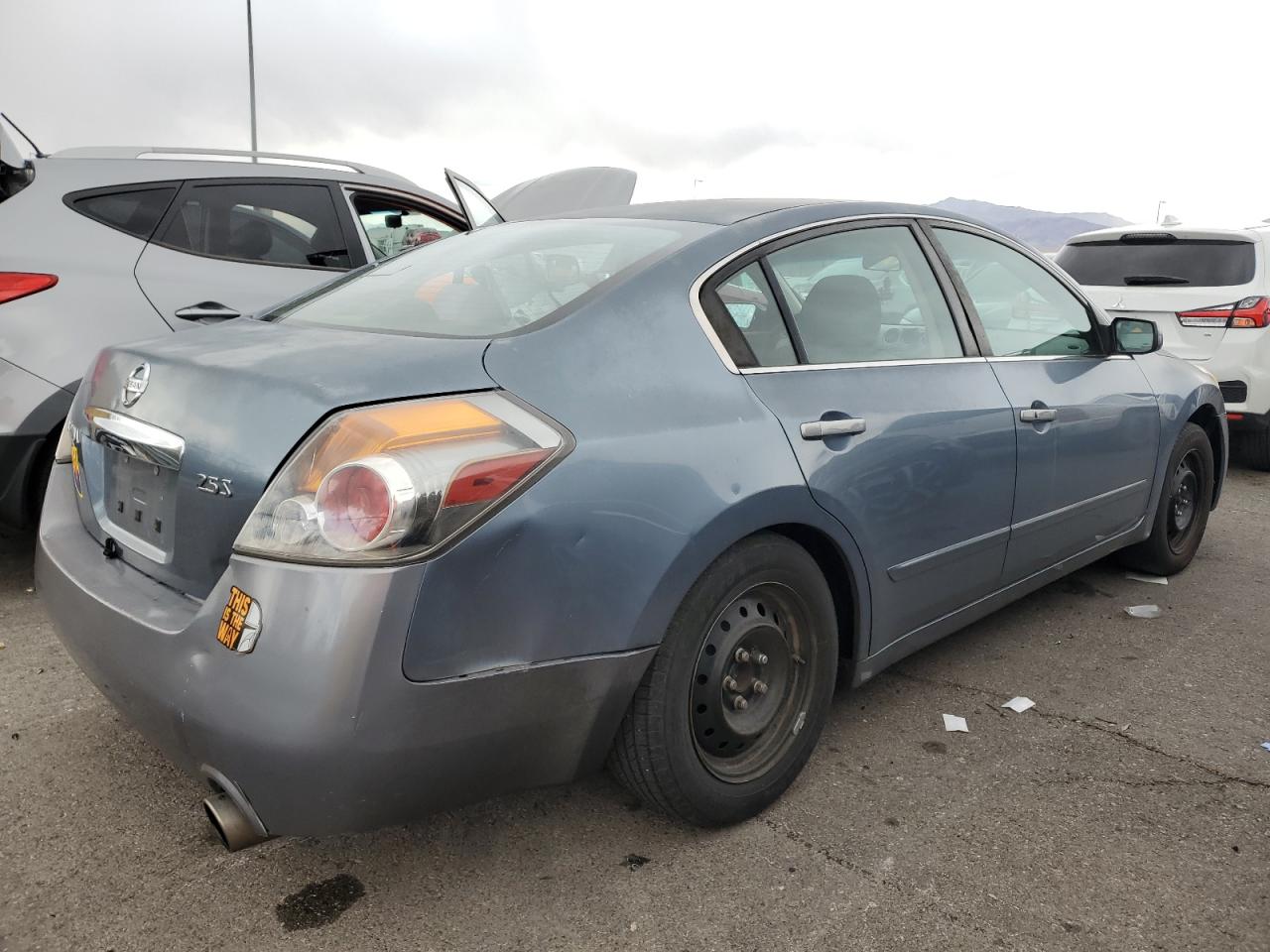 2012 Nissan Altima - Image 3