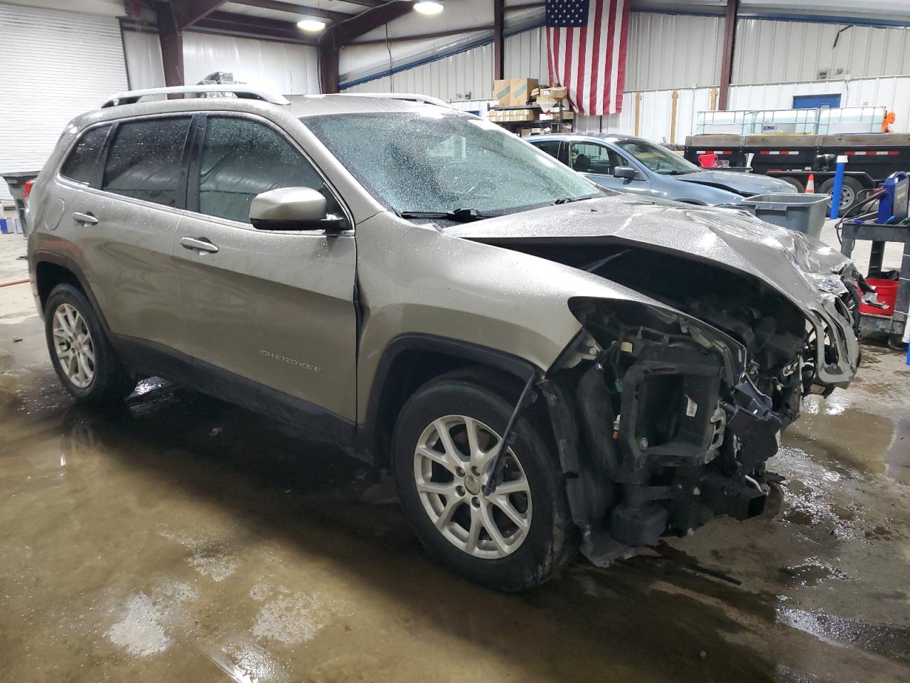 2016 Jeep Grand Cherokee - Image 4