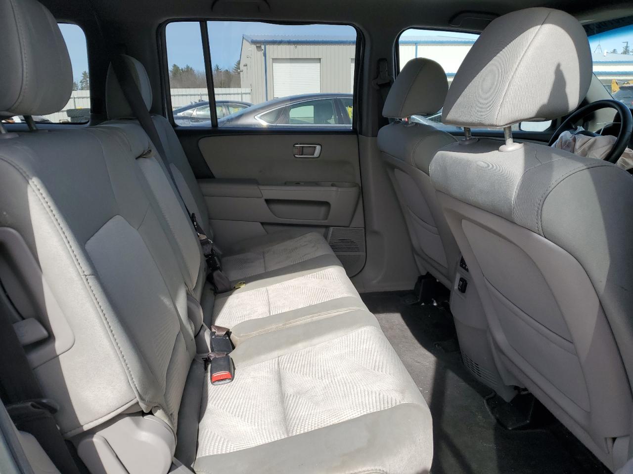 2012 Honda Pilot - Image 12