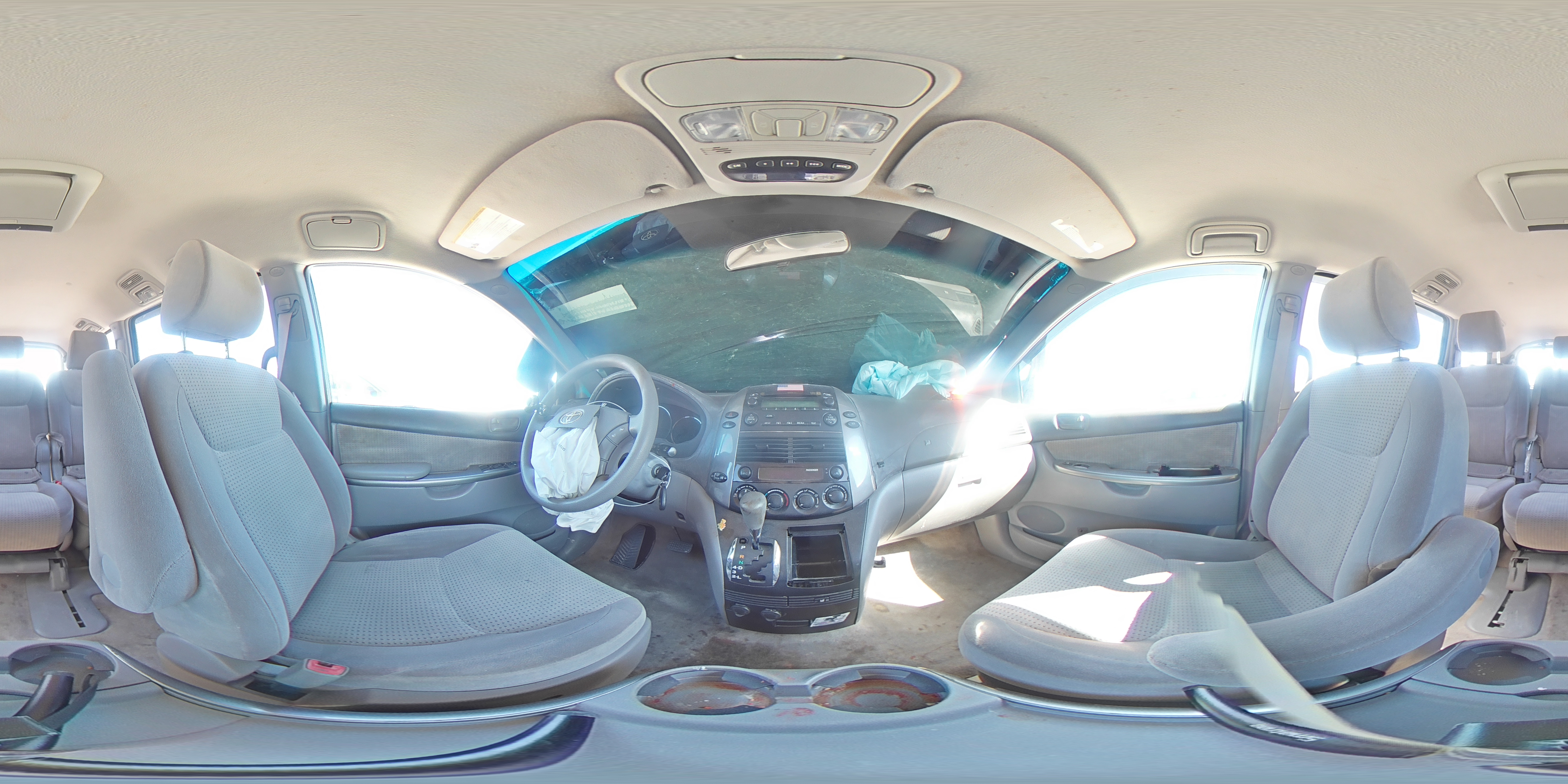 2009 Toyota Sienna - Image 14