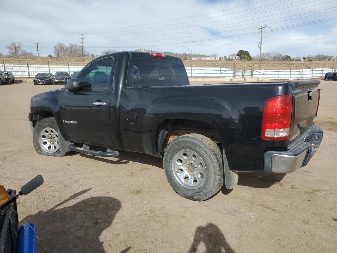 2008 GMC Sierra - Image 2