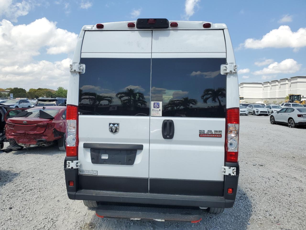 2020 Ram Promaster 2500 2500 High VIN: 3C6TRVPG1LE122050 Lot: 49384055