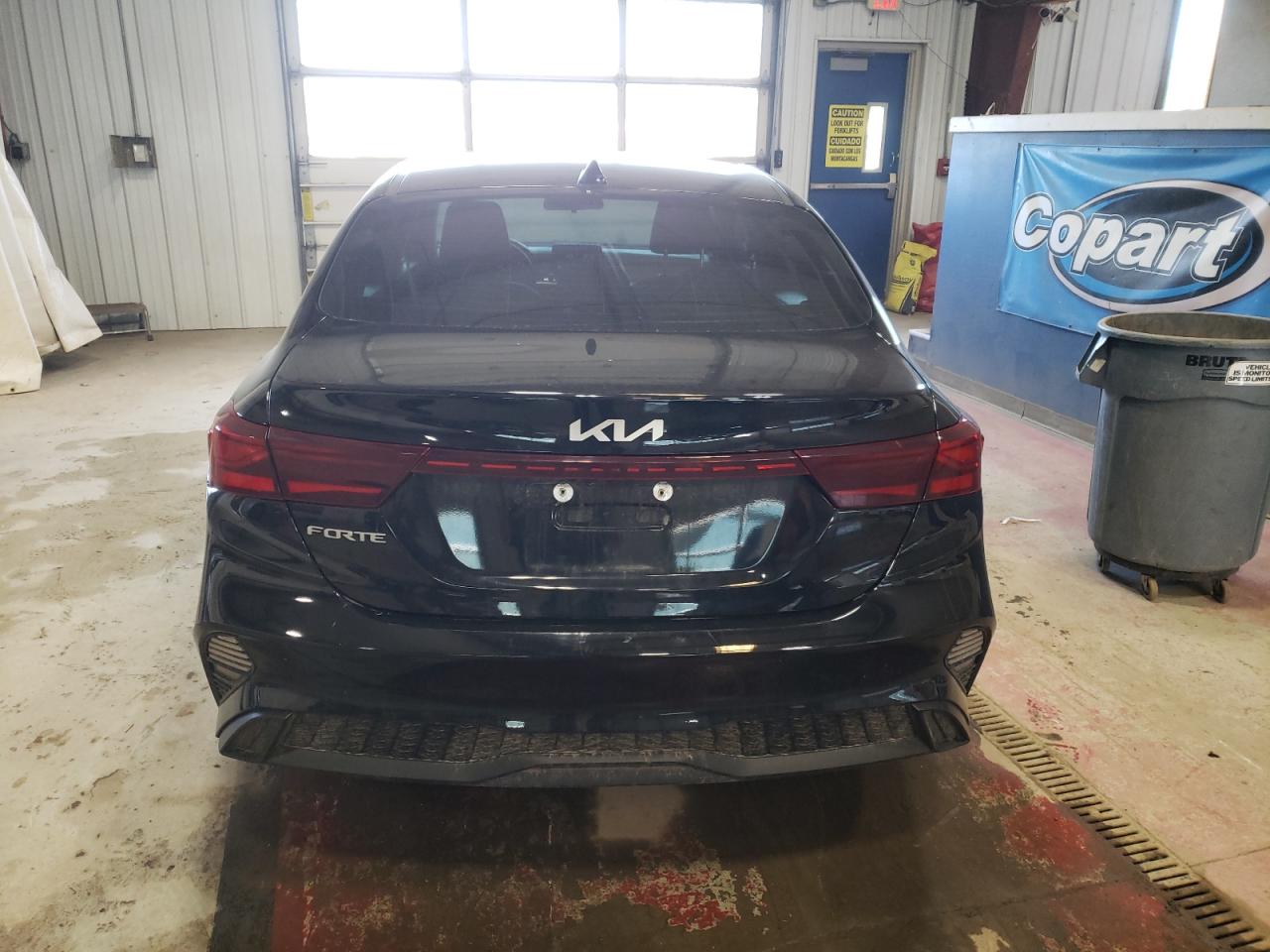 2022 Kia Forte - Image 6
