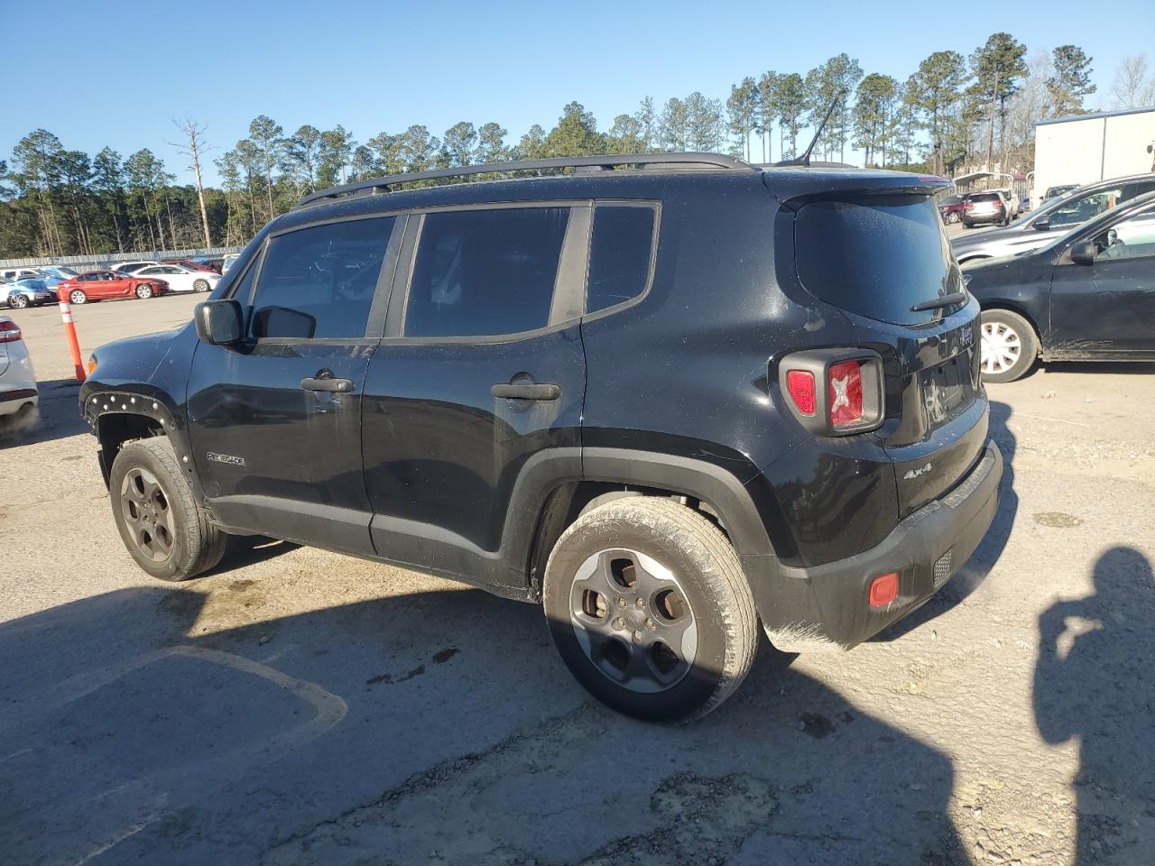 2017 Jeep Renegade - Image 2