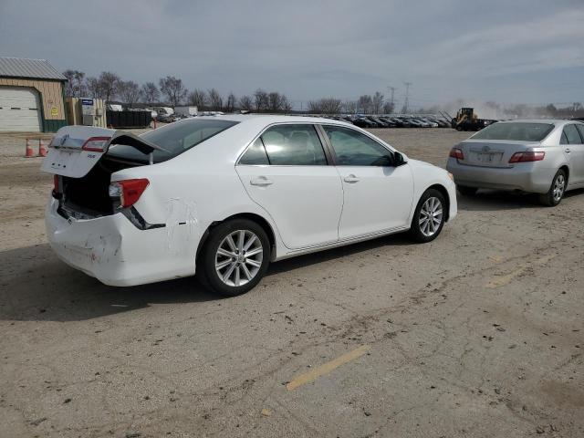  TOYOTA CAMRY 2013 Белы
