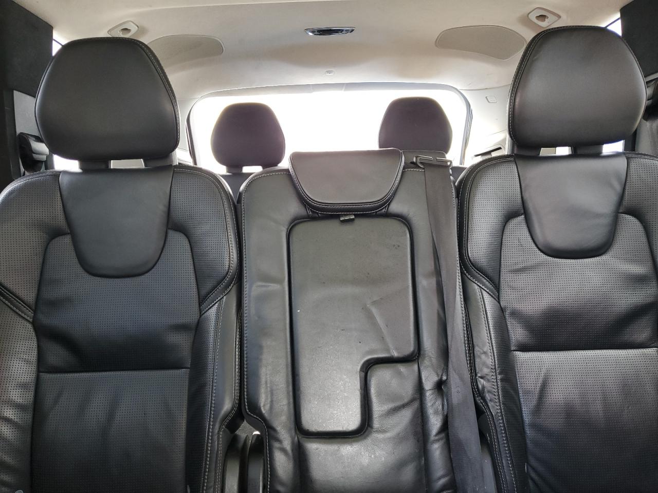 2017 Volvo XC90 - Image 10