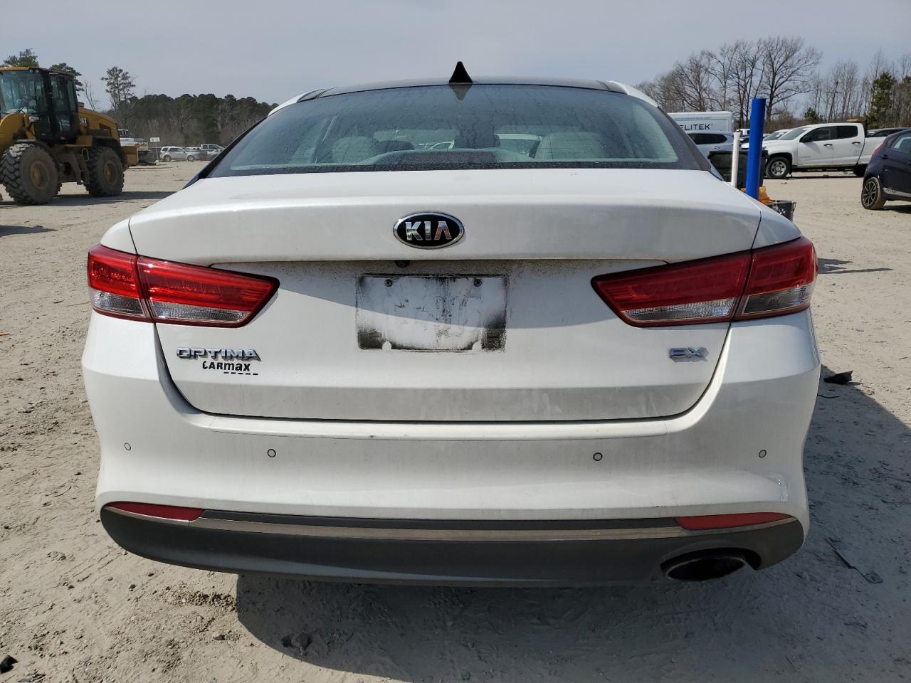 2016 Kia Optima - Image 6