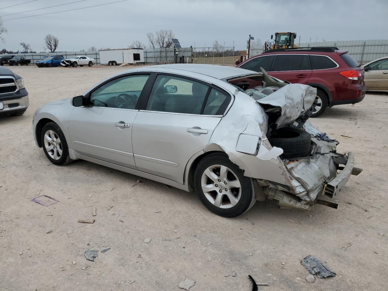2009 Nissan Altima - Image 2