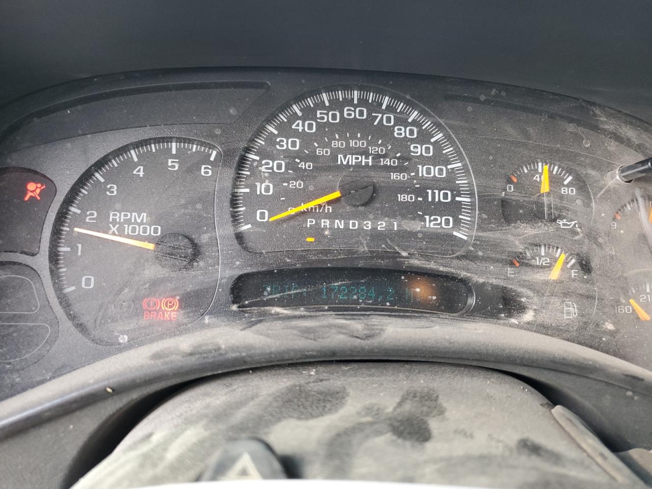 2006 Chevrolet Silverado - Image 9