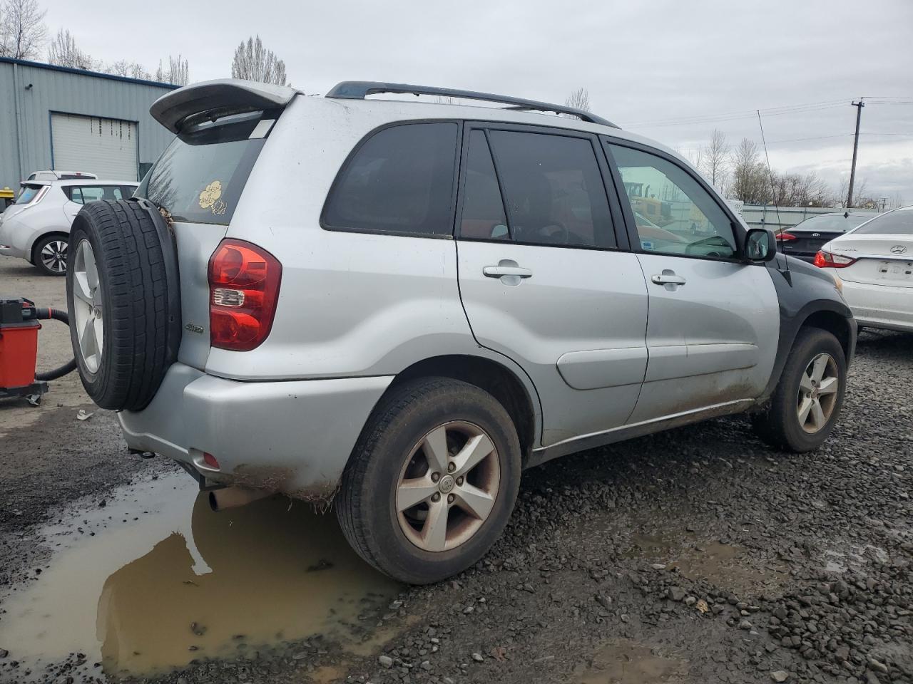 2005 Toyota RAV 4 - Image 3