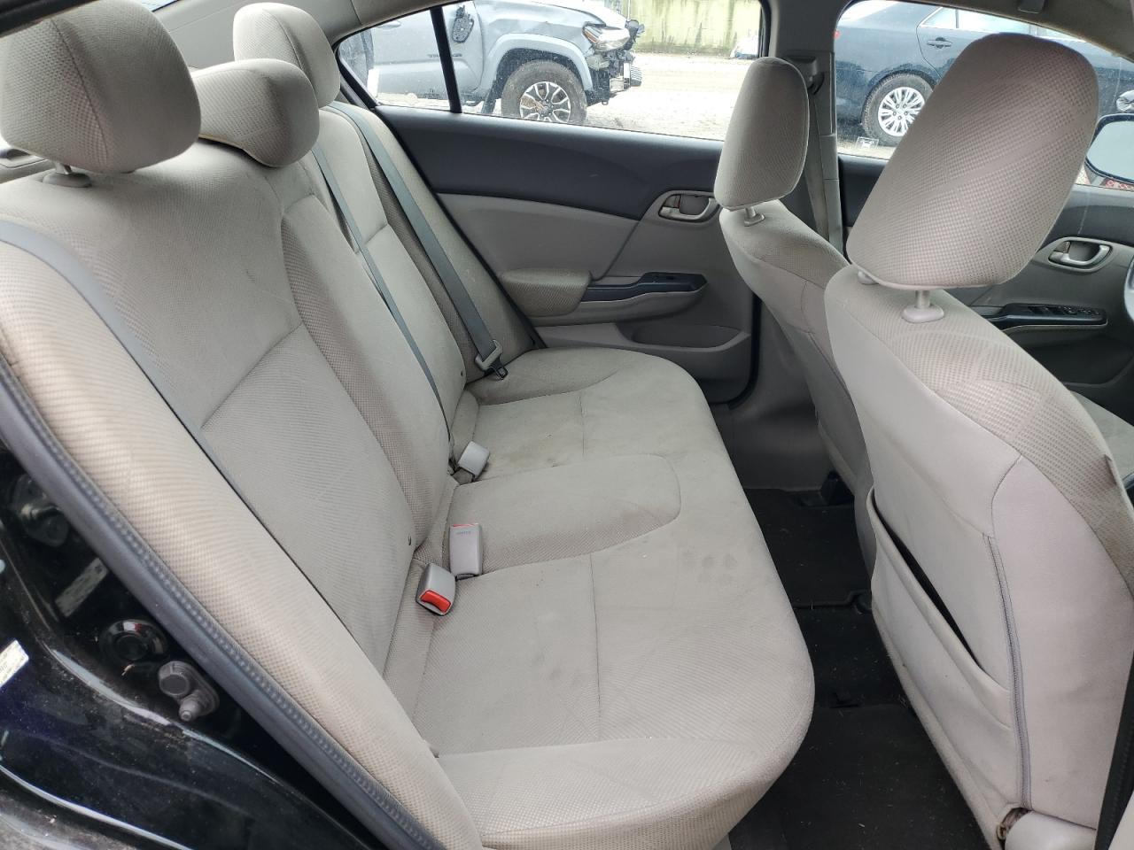 2012 Honda Civic - Image 10
