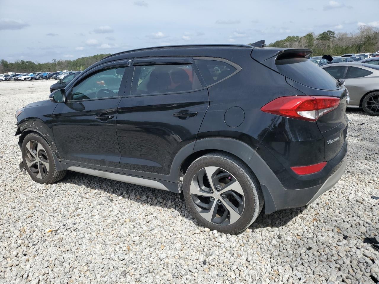 2018 Hyundai Tucson - Image 2