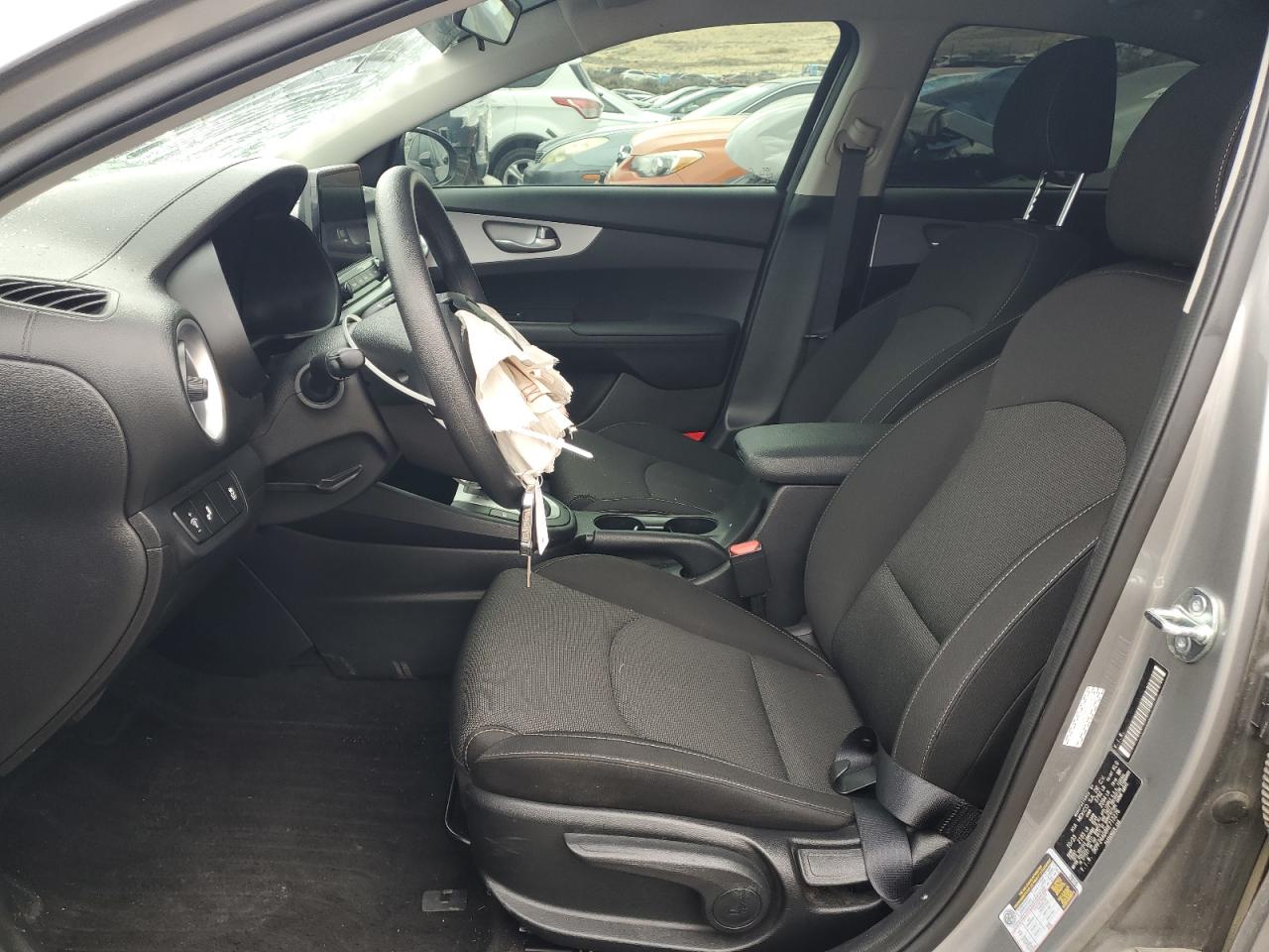 2024 Kia Forte - Image 7