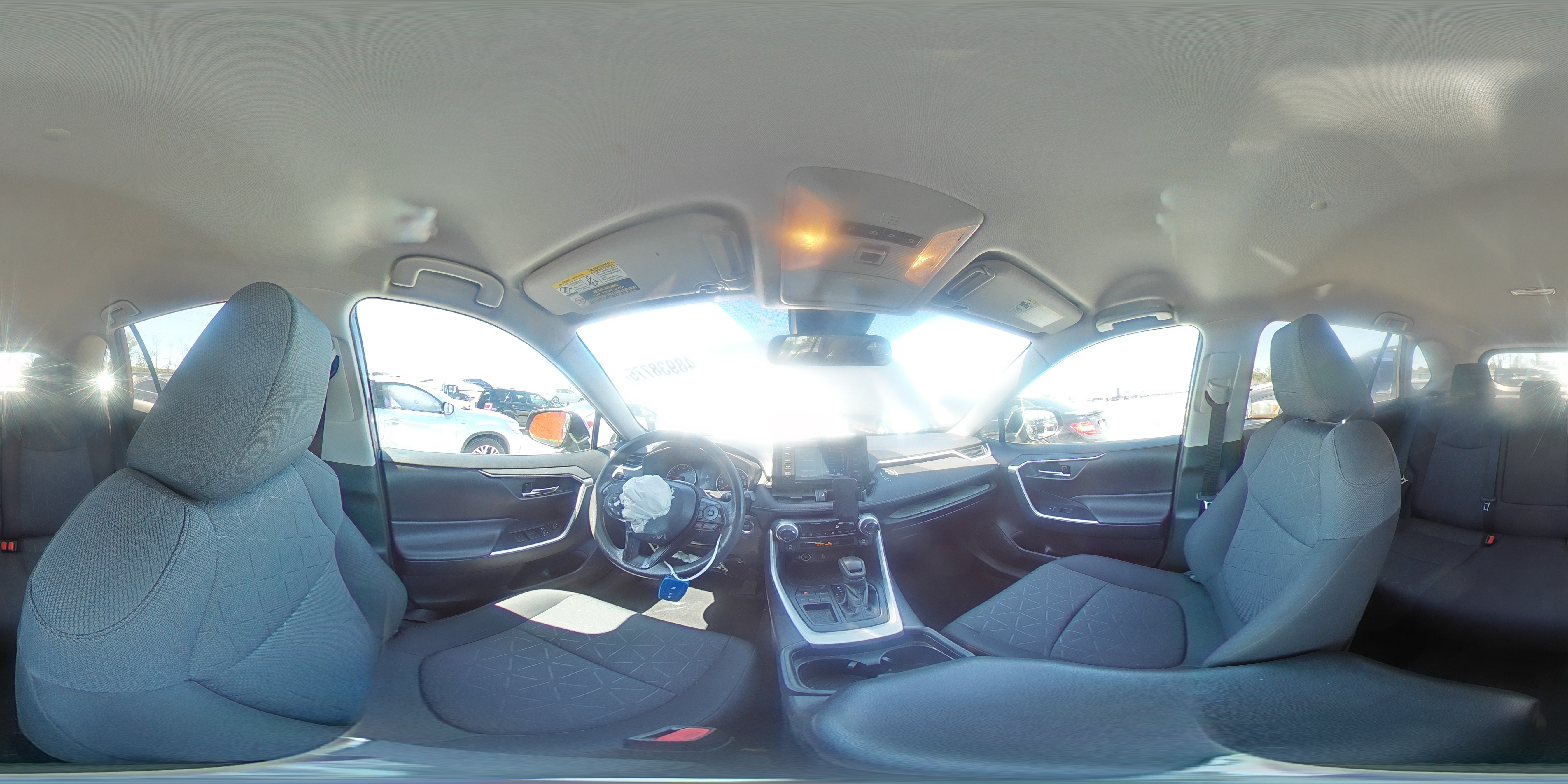 2020 Toyota RAV 4 - Image 13