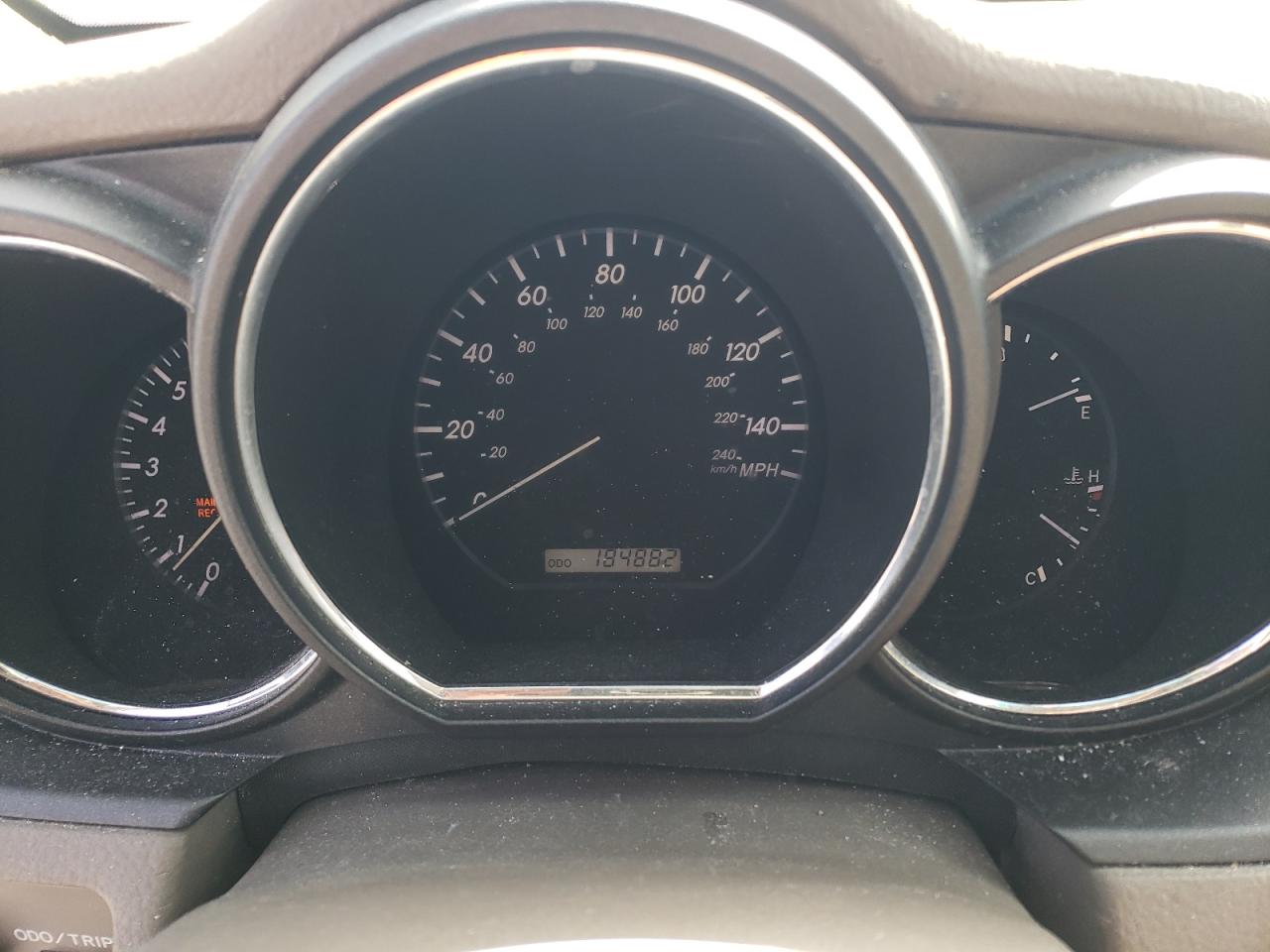 2004 Lexus RX - Image 9
