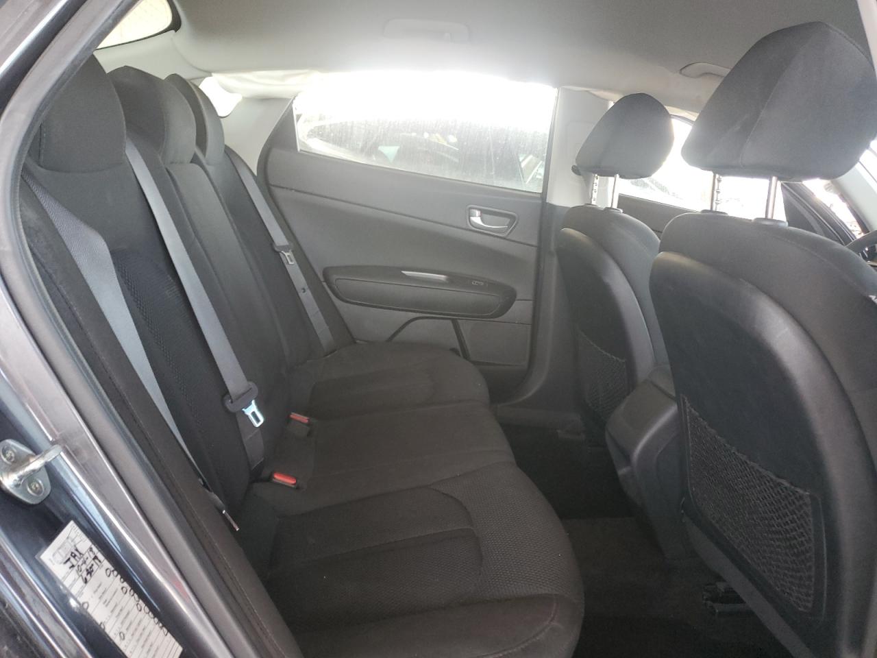 2019 Kia Optima - Image 10