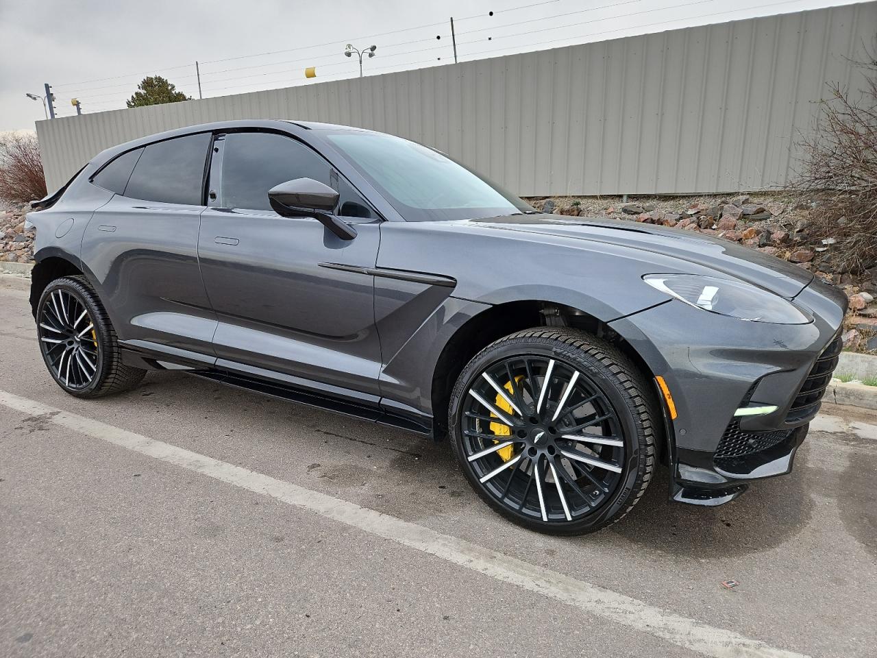2023 Aston Martin DBX - Image 4