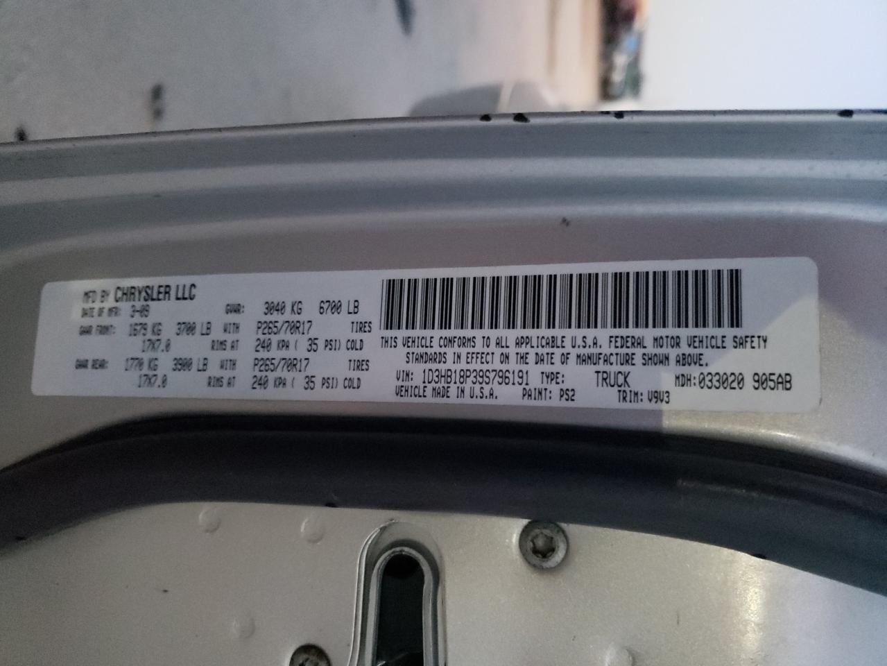 2009 Dodge RAM - Image 12