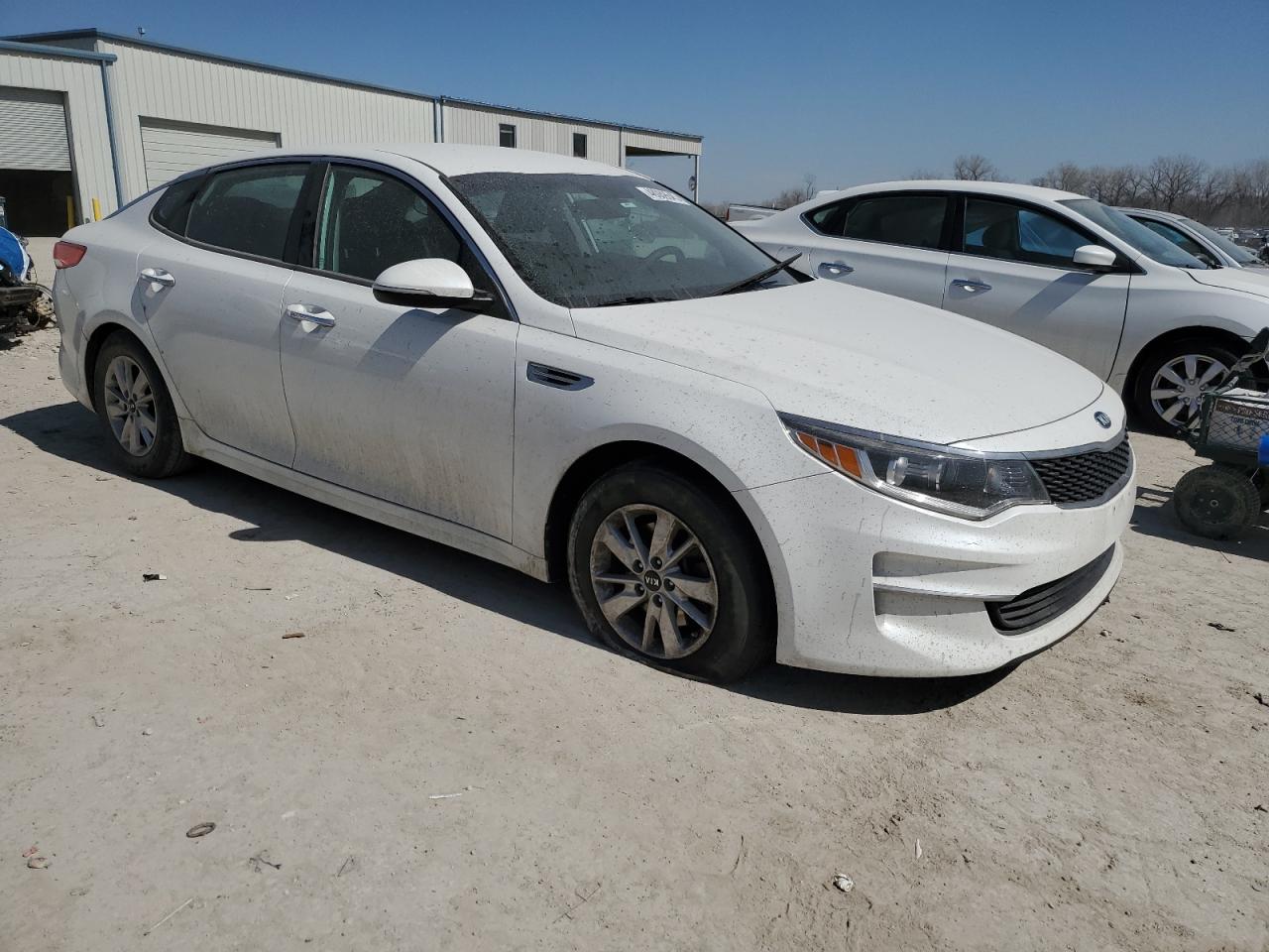 2016 Kia Optima - Image 4