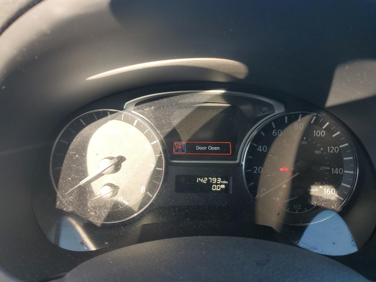 2015 Nissan Altima - Image 9