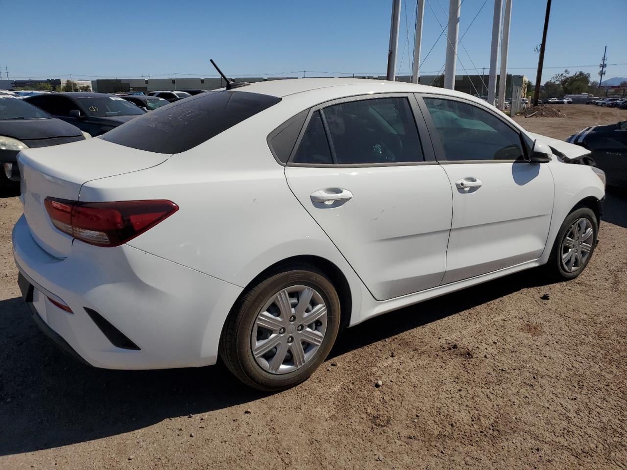 2023 Kia Rio - Image 3