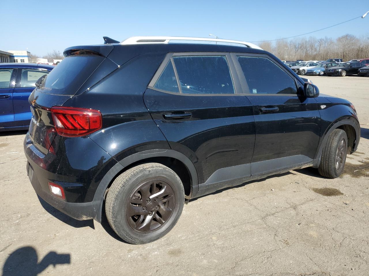 2020 Hyundai Venue - Image 3