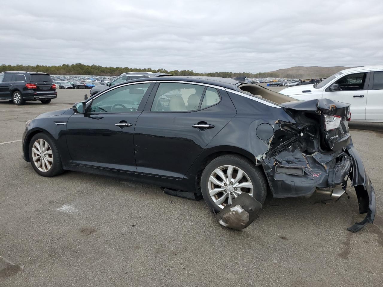 2014 Kia Optima - Image 2