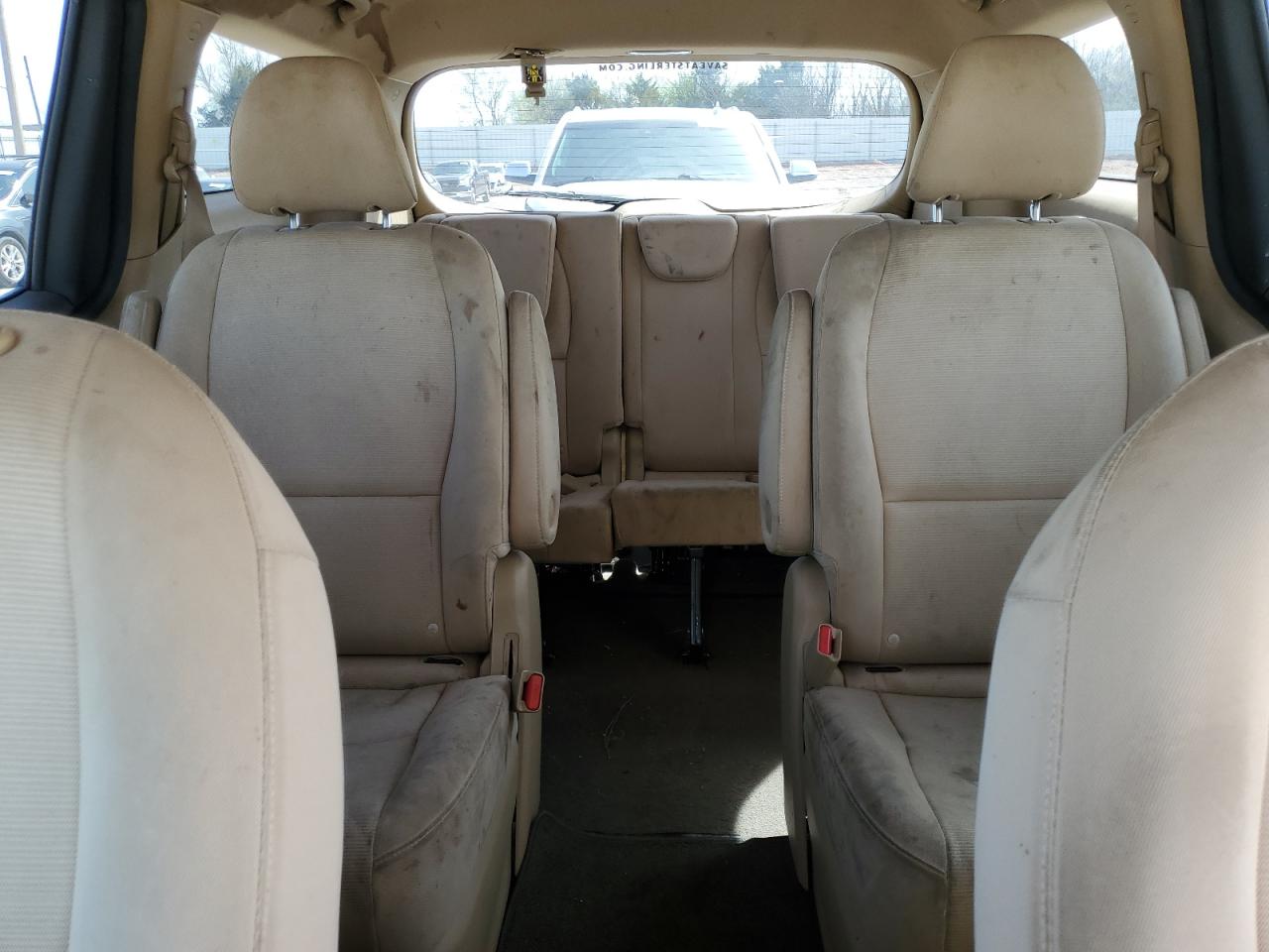 2015 Kia Sedona - Image 10