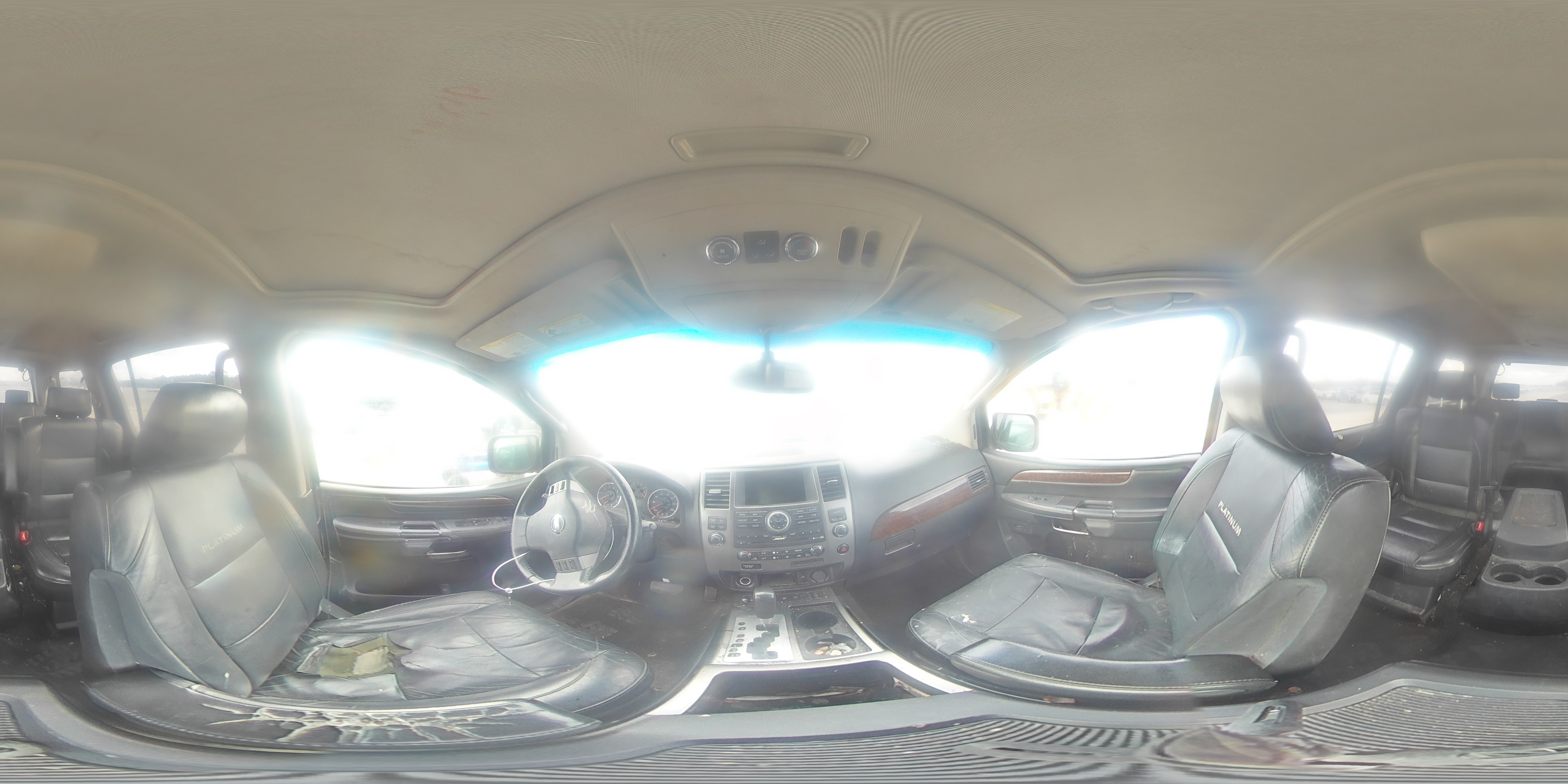 2010 Nissan Armada - Image 14