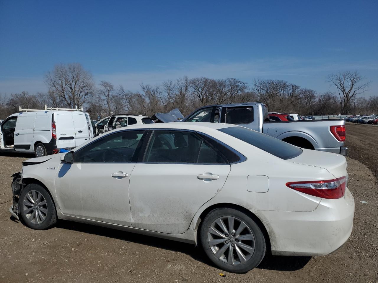 2017 Toyota Camry - Image 2