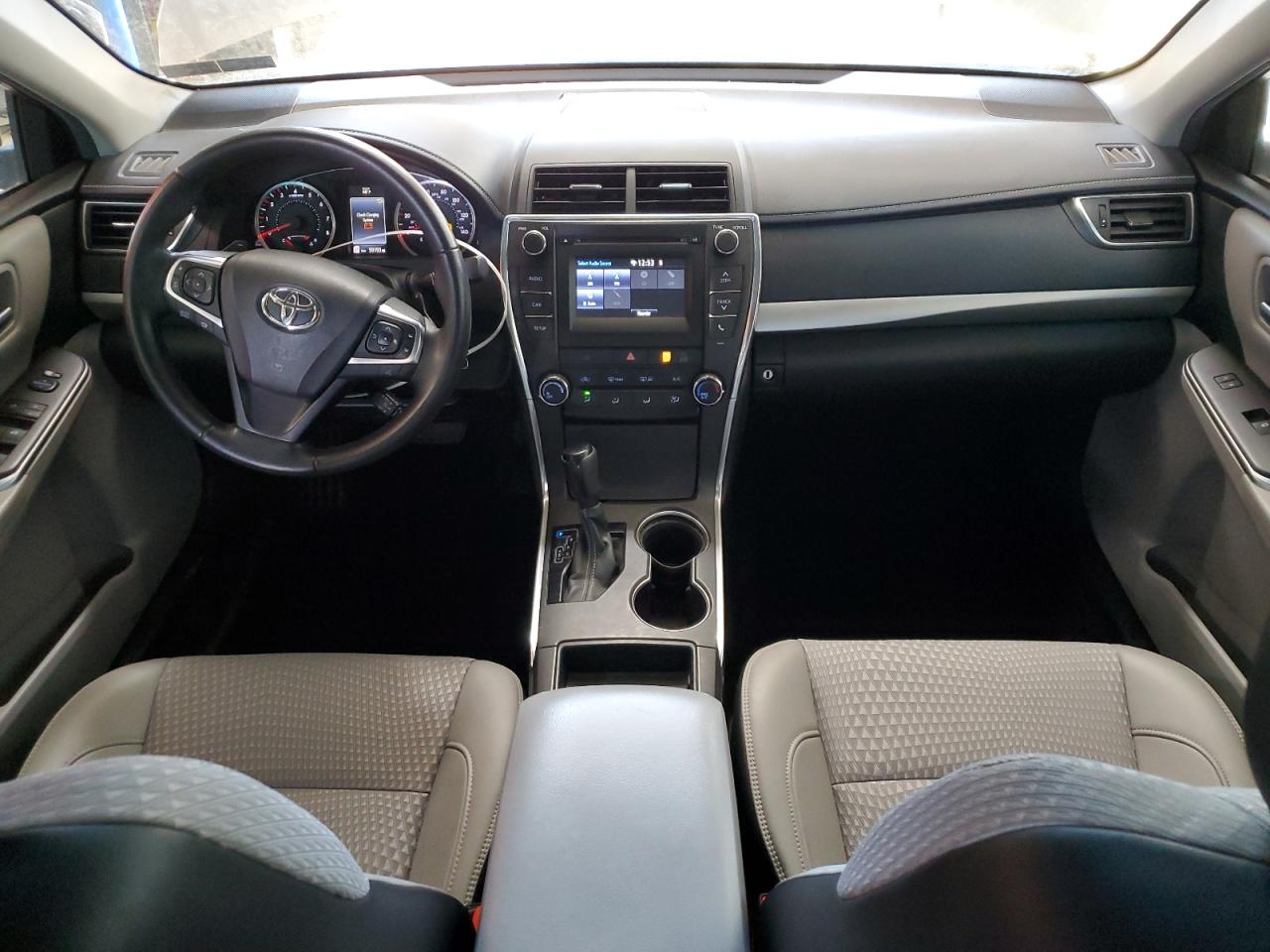 2015 Toyota Camry - Image 8