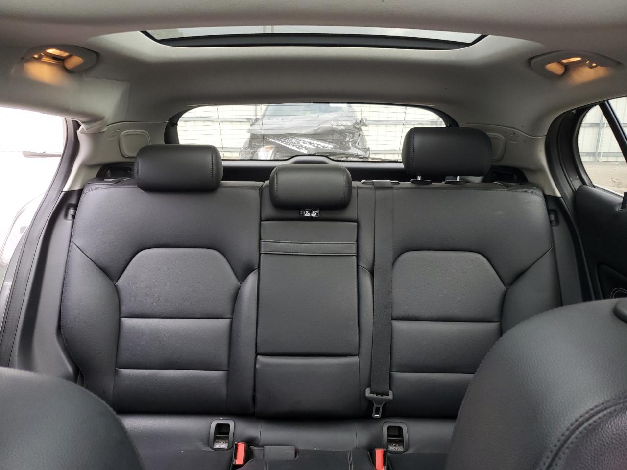 2015 Mercedes-Benz GLA-klasse - Image 10