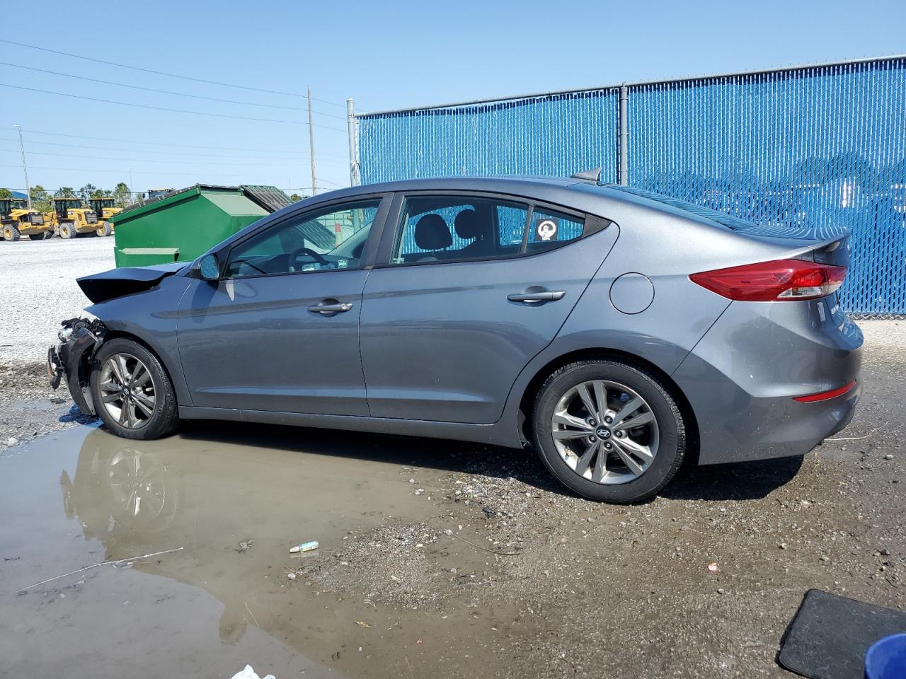 2018 Hyundai Elantra - Image 2
