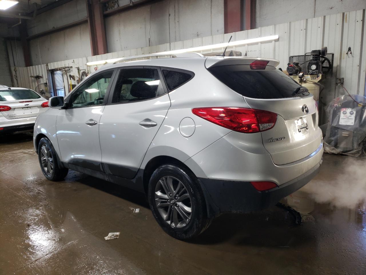 2014 Hyundai Tucson - Image 2
