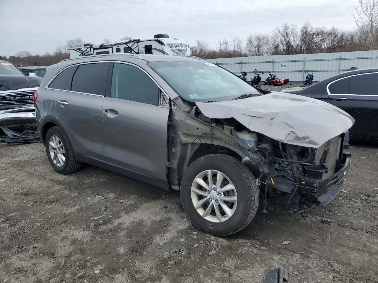 2016 Kia Sorento - Image 4