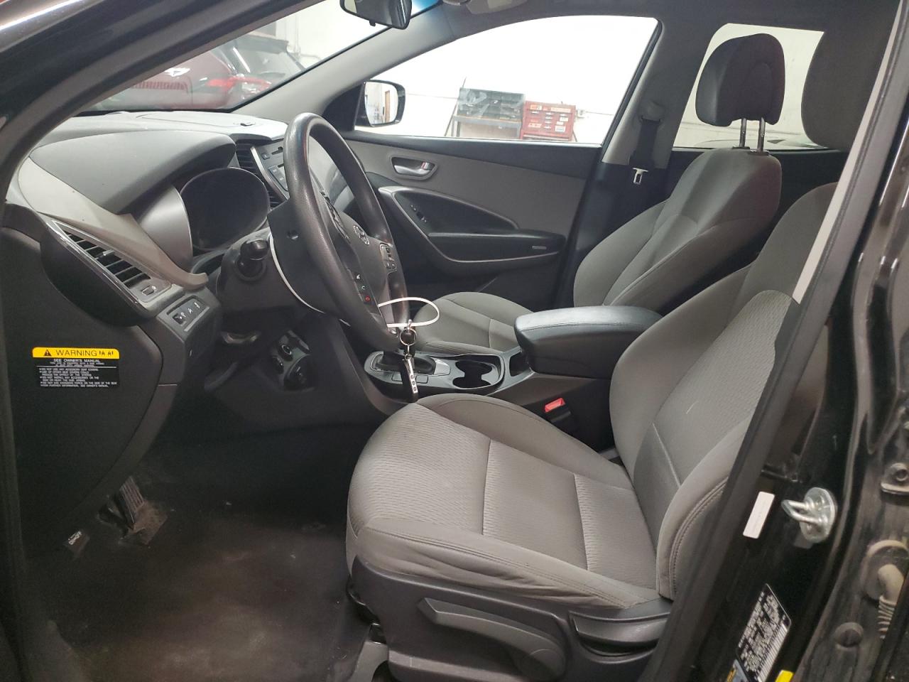 2016 Hyundai Santa Fe - Image 7