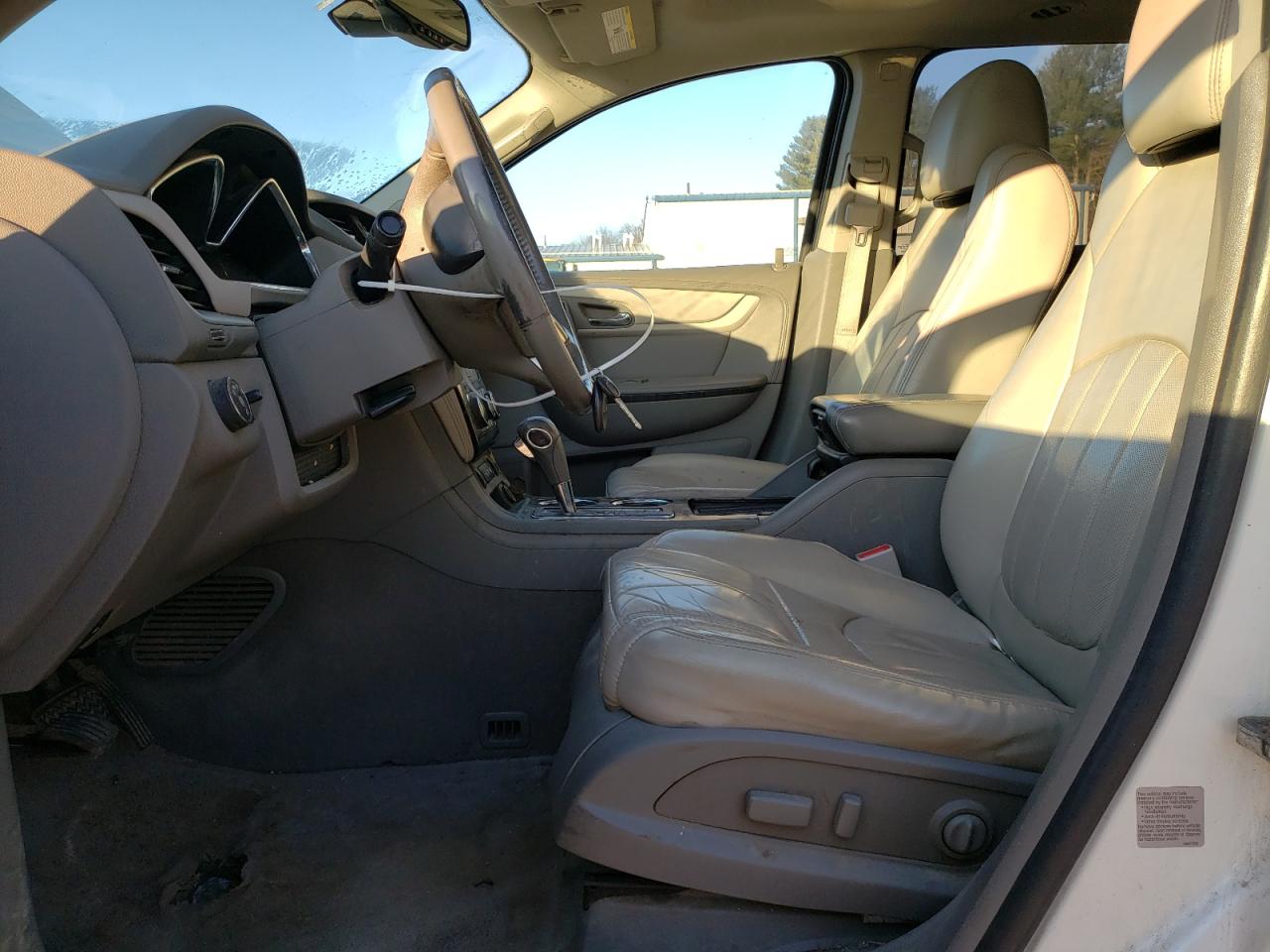 2014 Chevrolet Traverse - Image 7