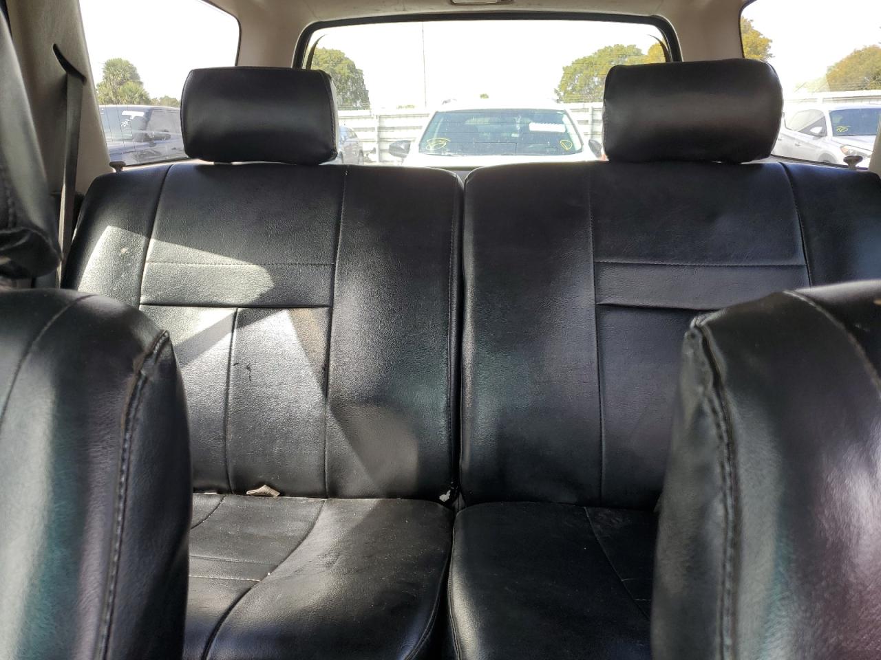 2002 Toyota 4Runner - Image 10